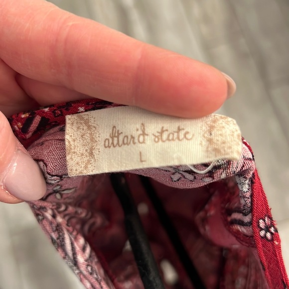 Altar’d State blouse - Picture 3 of 3